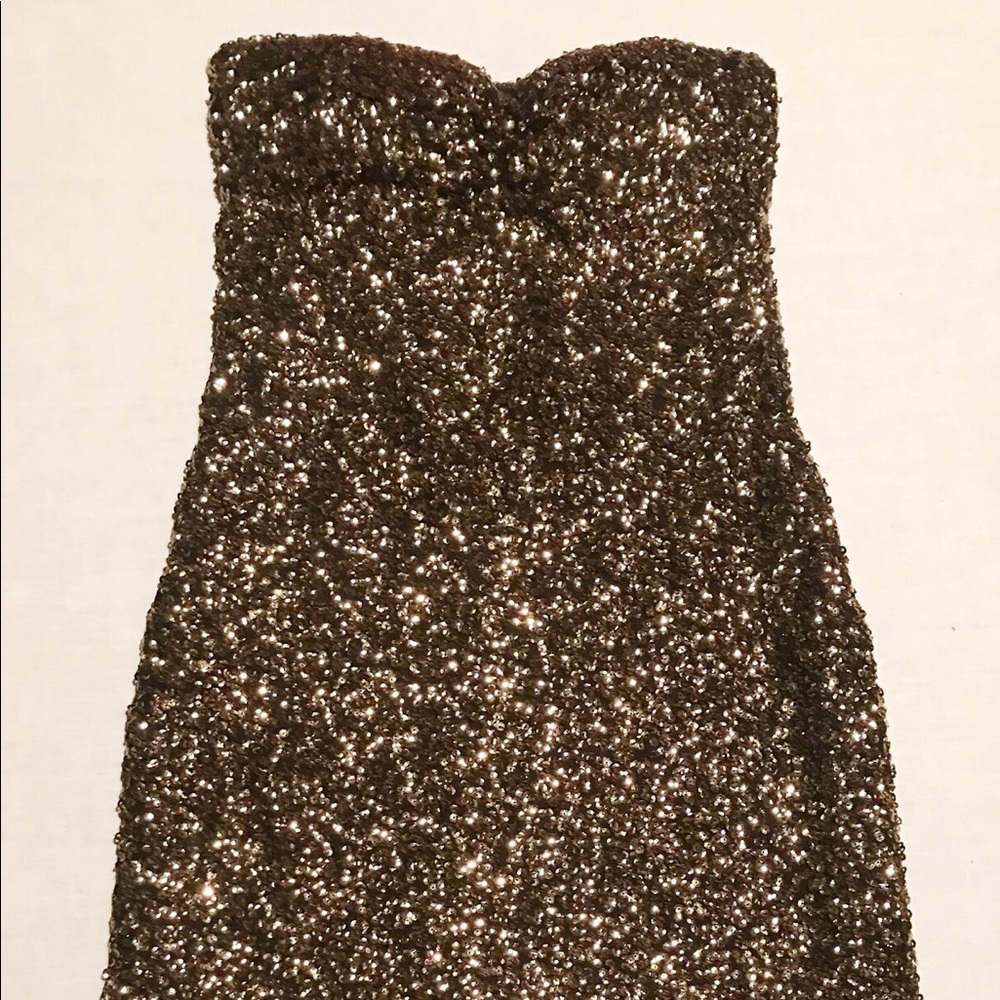 Strapless sequin dress💃